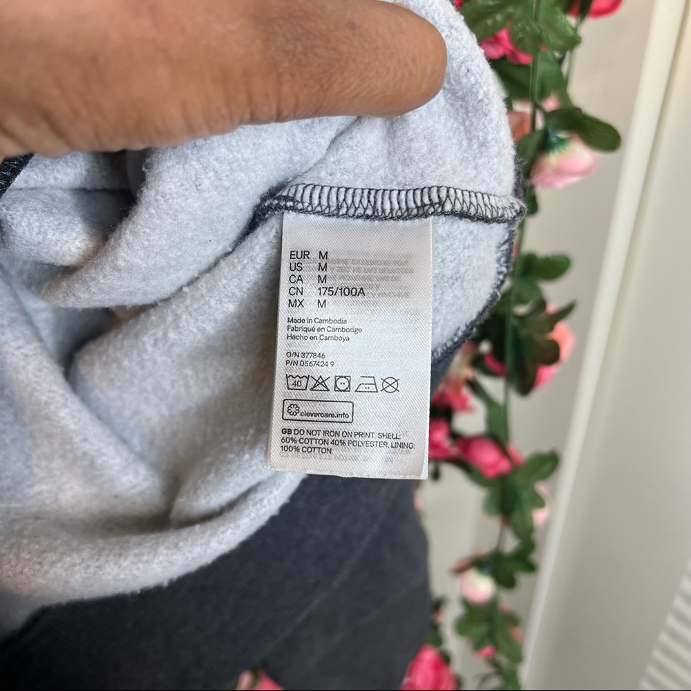 H&M Gray ‘Don’t get it twisted’ Shawl Neck Hoodie Mens Medium Sweatshirt Casual - Picture 6 of 8